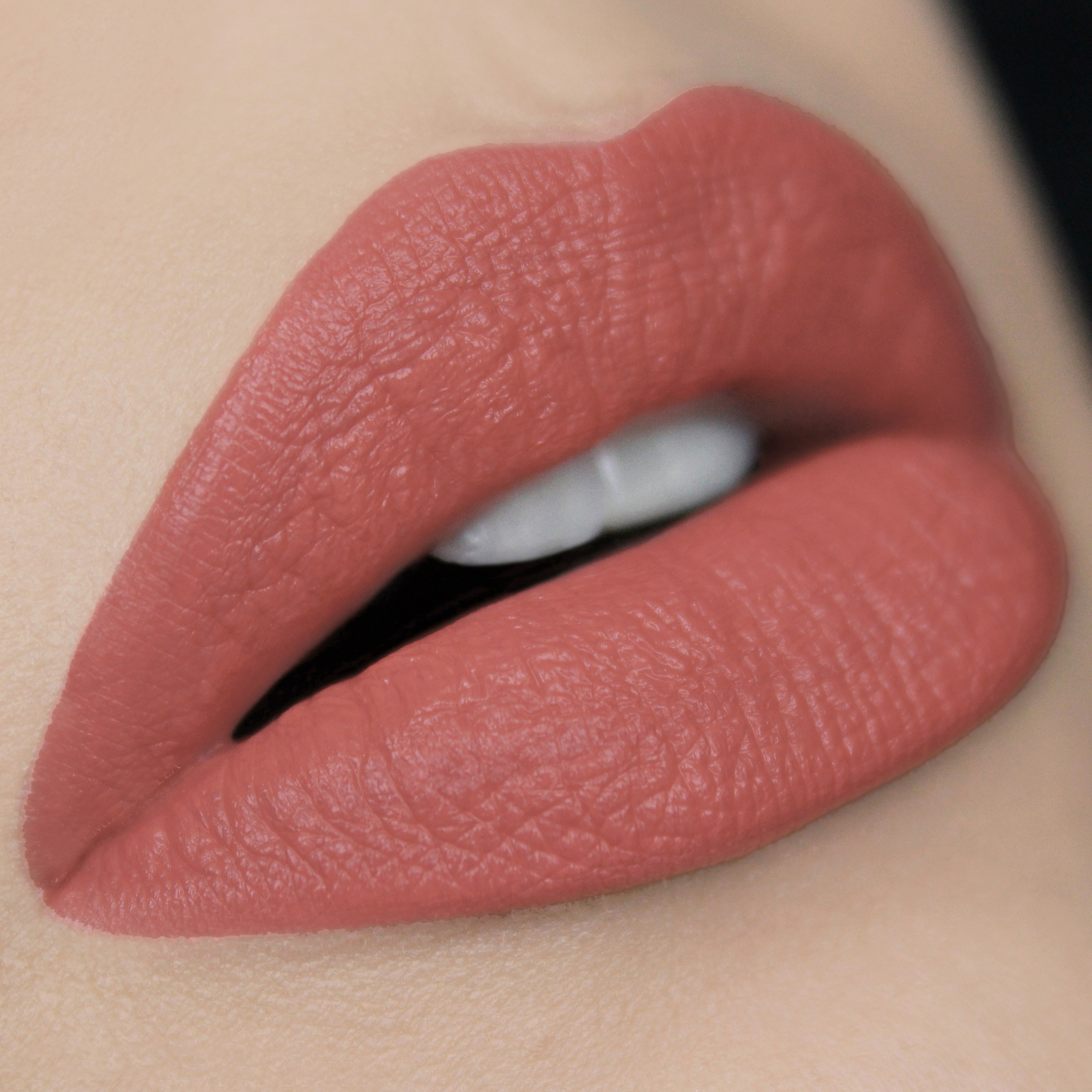 Youngblood Hydrating Liquid Lip Crème Sakura 4.5ml - Матова помада для губ - фото №2 Youngblood Hydrating Liquid Lip Crème Sakura 4.5ml - Матова помада для губ - фото №2